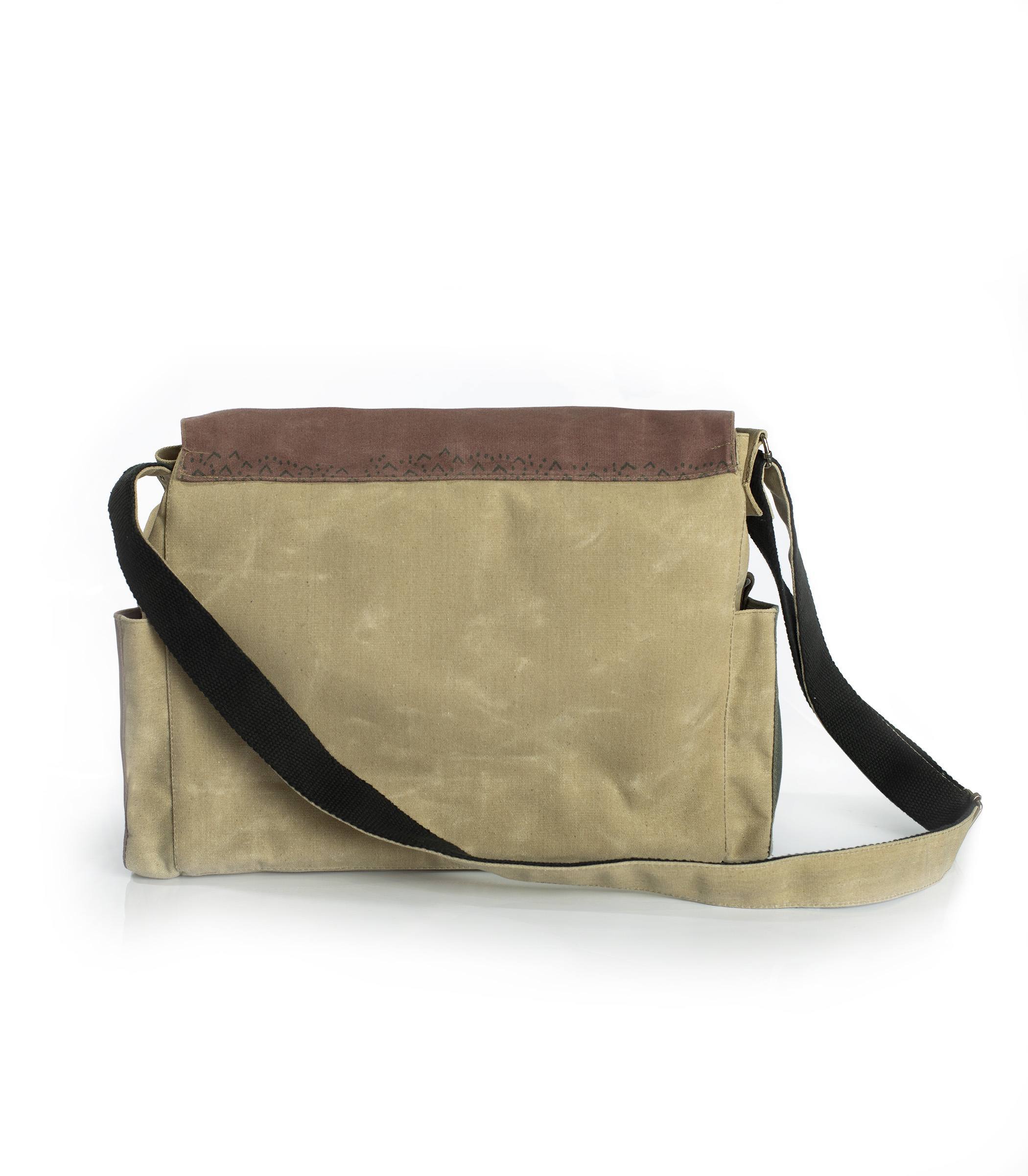 waxed-canvas-cross-bag-advantures